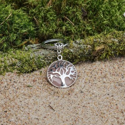 Klíčenka z růženínu